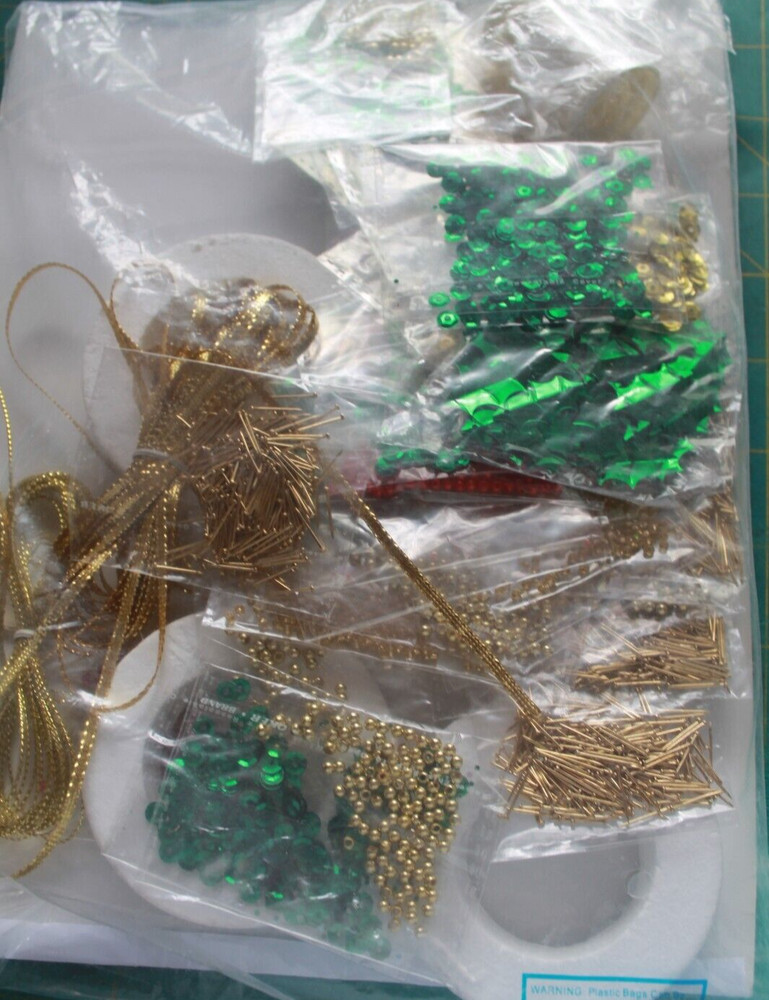 Bows & Berries Sequin Ormament Kit by Sunrise New Unopened