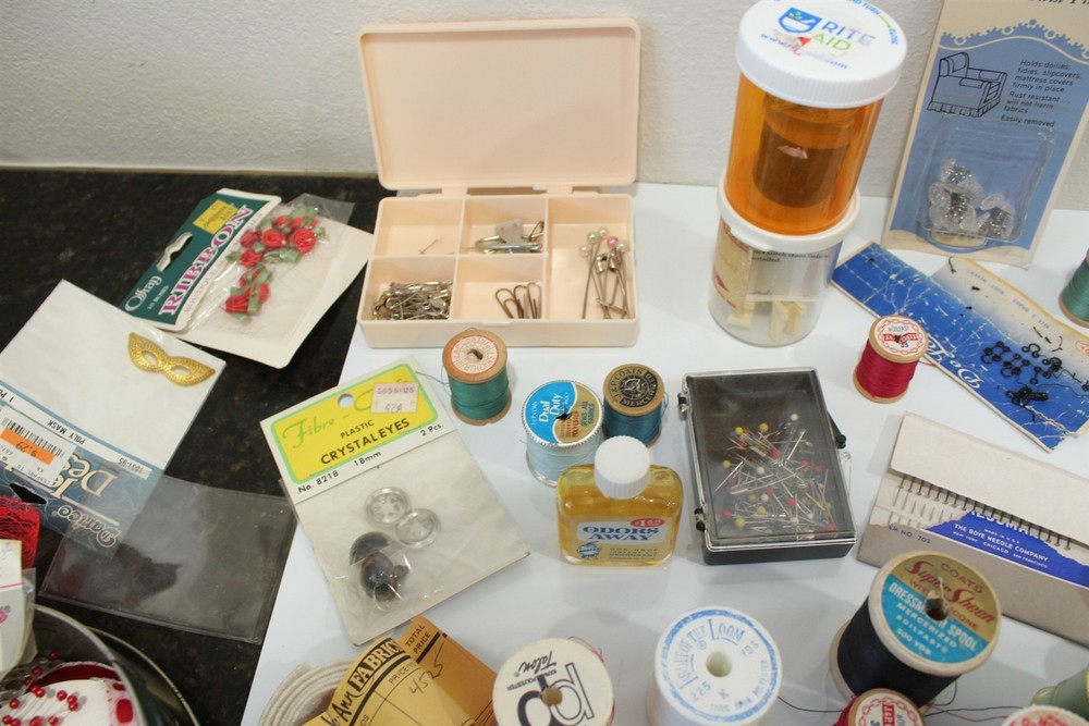 Vintage Sewing Making Items Large Lot - Thread, Needles, Pins, Tools + More