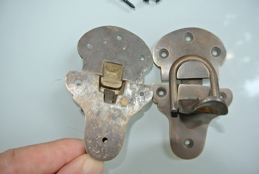 2 solid brass large Trunk Catch Hasp latch for Suitcase box old Style Lock 8.5cm