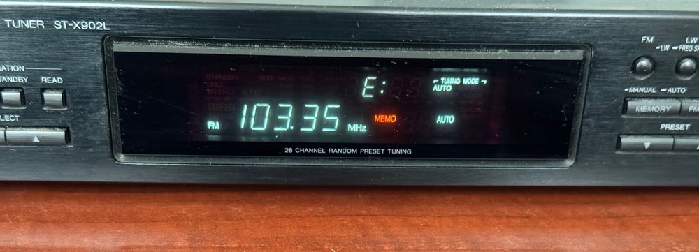 Technics ST-X902L Stereo Tuner 1990s