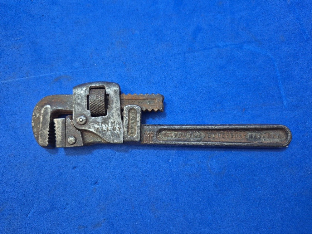 Oswego Tool Co. and Trimo 6 Inch Pipe Wrenches