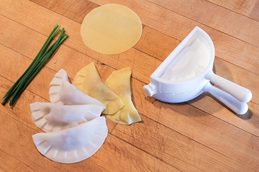 Helen Chen Asian Kitchen Dumpling Press