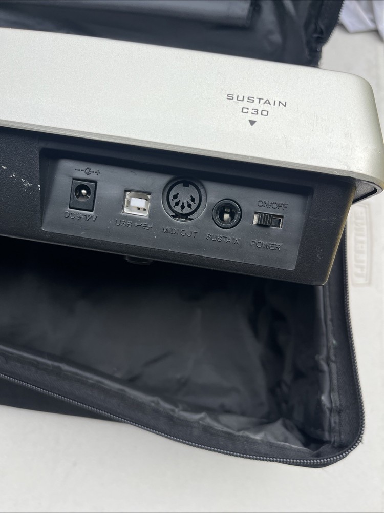 M-AUDIO EVOLUTION MK-449C MIDI Controller -- No Charger— Not Fully Tested