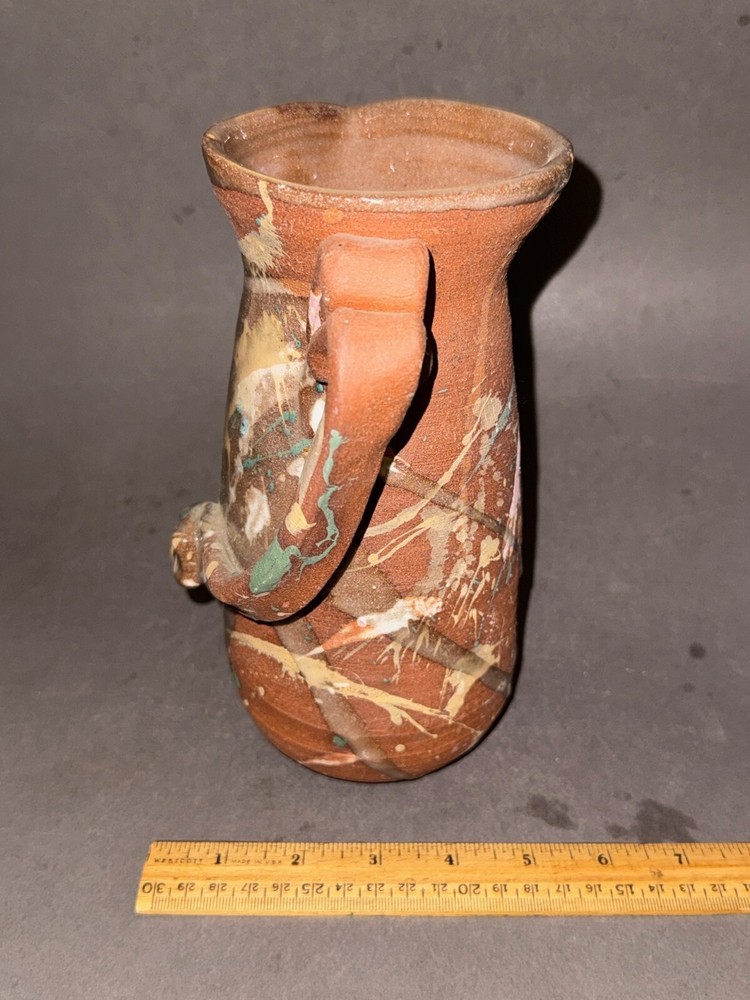 T WILLIS SIGNED BROWN DRIP GLAZE SPLATTER APPLIED TWISTED HANDLE PITCHER VTG