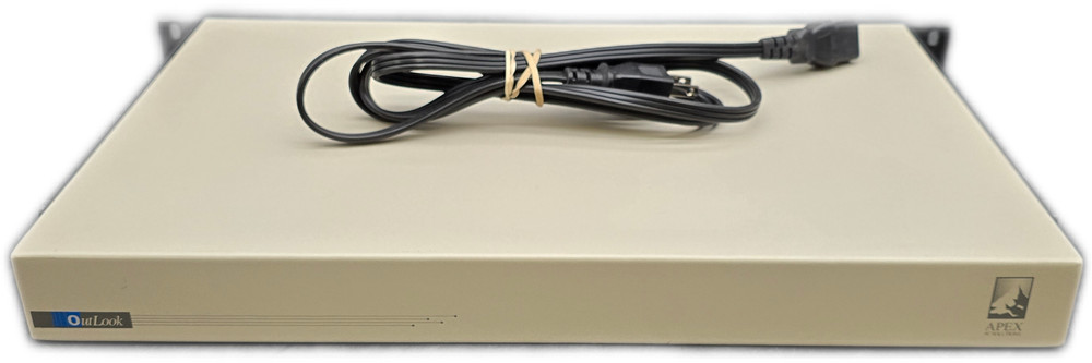Outlook EL-80DT 8-Port Desktop KVM Switch