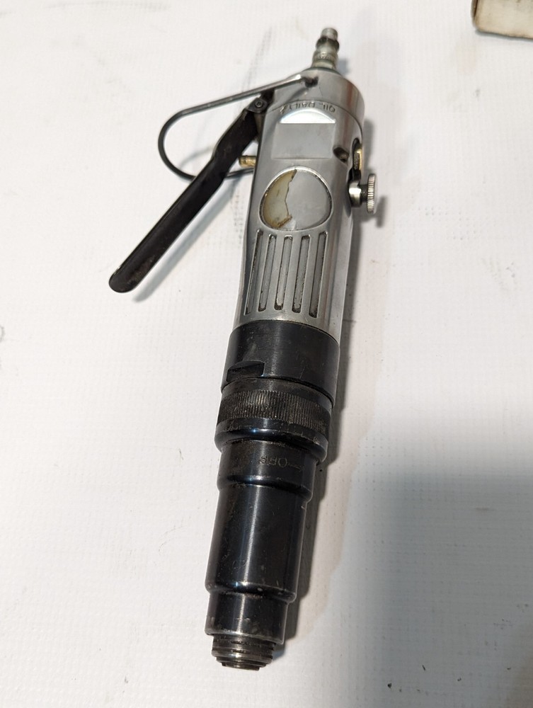 Cleco 88RSA-7CQ Pneumatic Screwdriver, Push Button Reverse, Push-to-Start