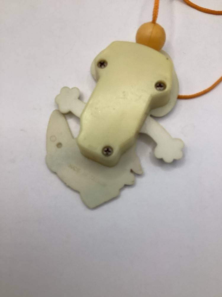 Vintage 80s Peanuts Snoopy Pull String Motion Skateboarder, Figures & Protractor