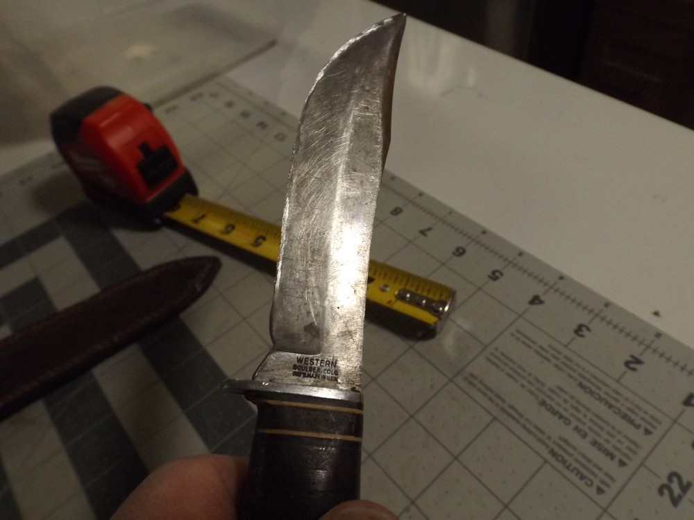 Vintage Western Boulder Fixed Blade Knife
