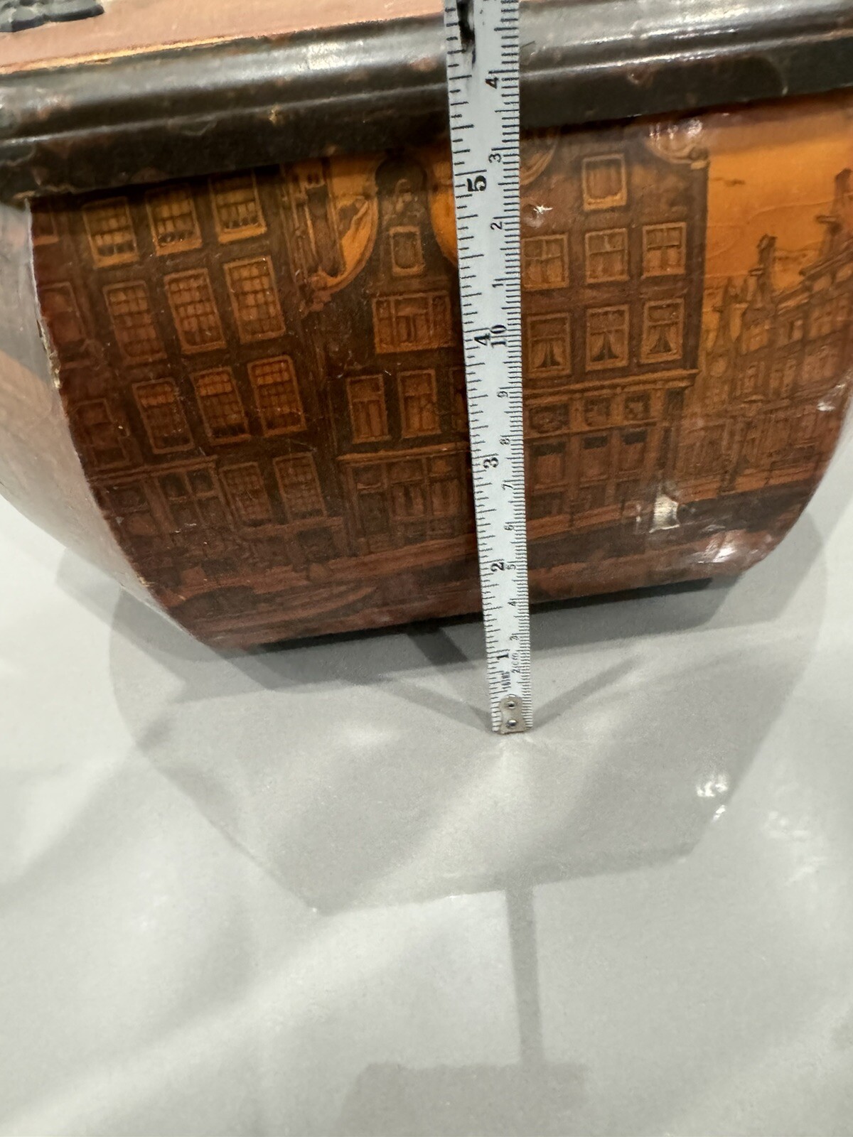 Vintage DECOUPAGE Wood Octagon Purse Box Old City Scenes