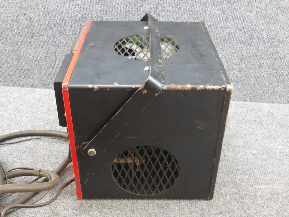 Auto Meter SB-6A Variable Load Battery Tester