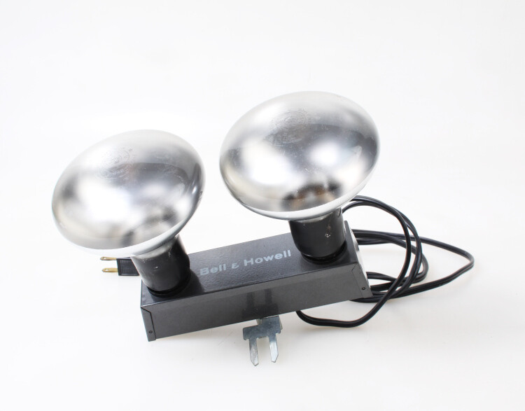 VIDEO LIGHT 2 BULBS WORKING