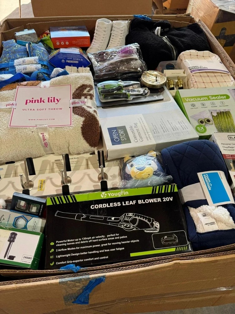 Small General Goods Bundle – Mixed Merchandise