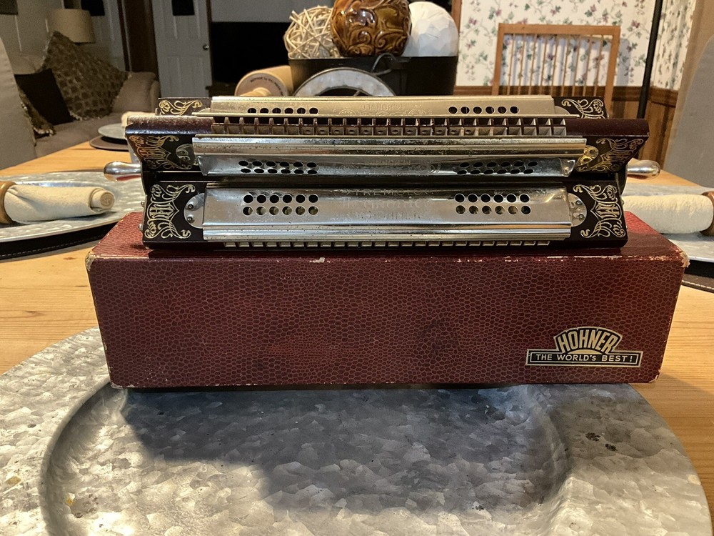 HOHNER Germany 4 Side HARMONICA Tremolo W/ Box