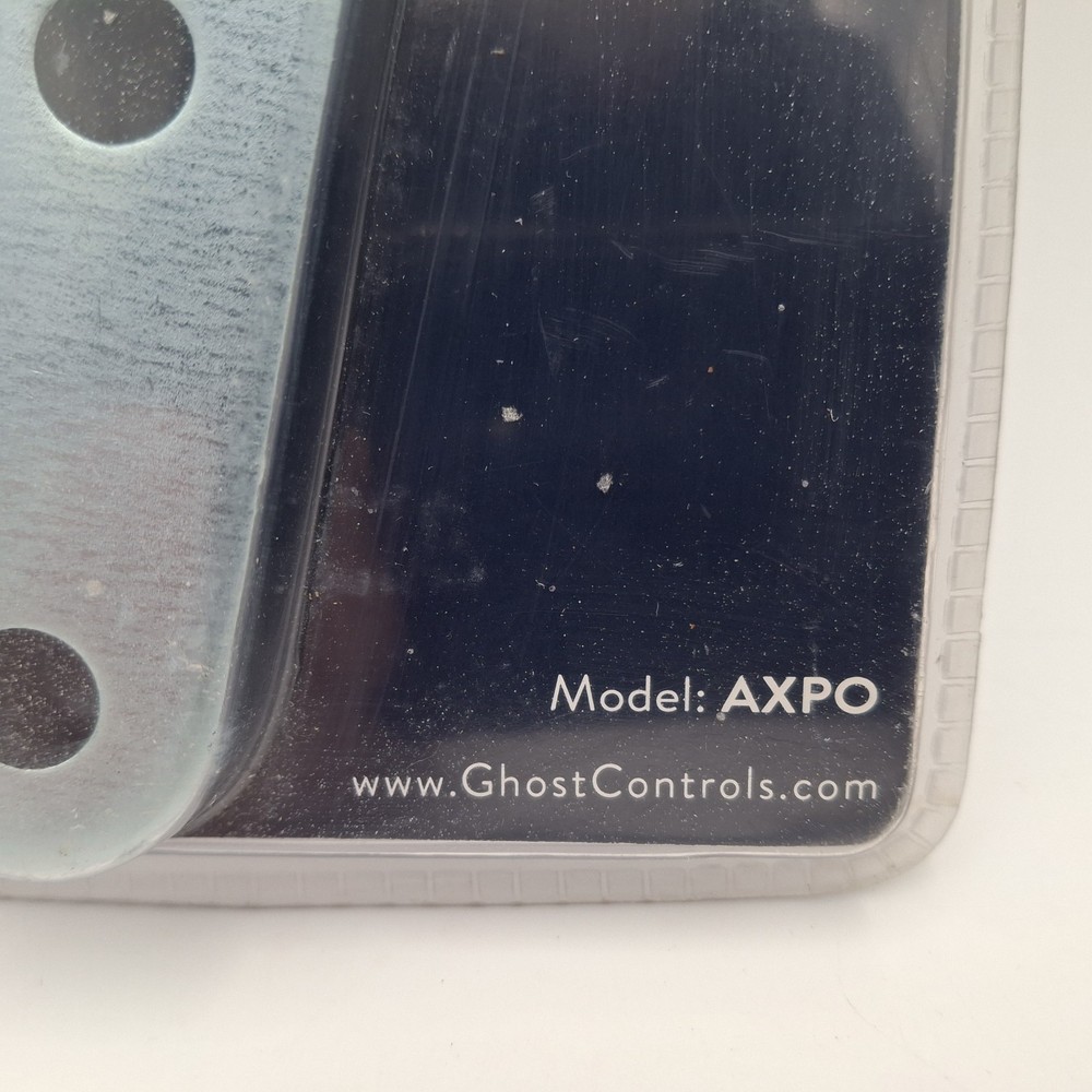 GHOST CONTROLS AXPO Push-To-Open Bracket Kit for Automatic Gate Opener Systems