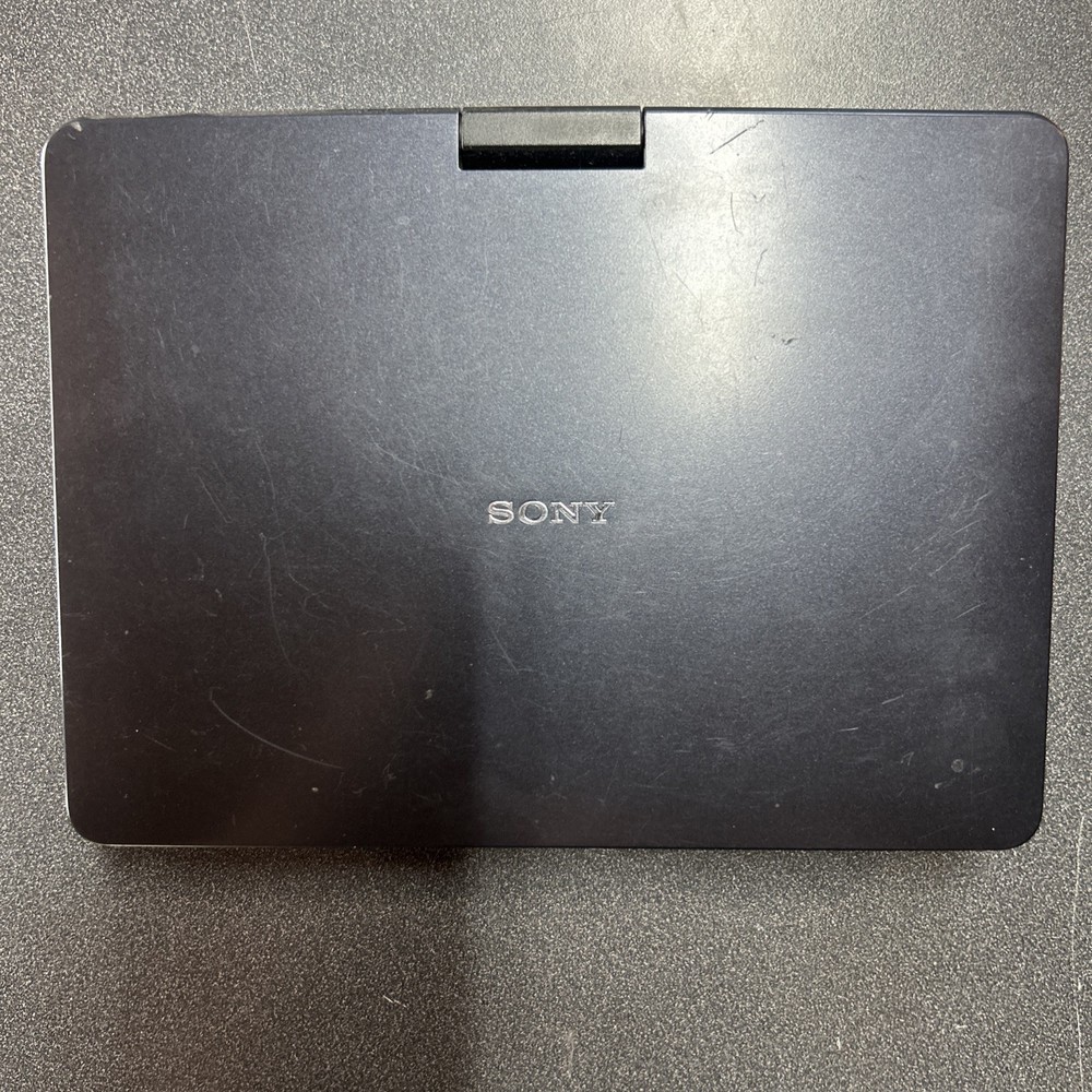 Sony DVP-FX930 Portable DVD Player (9") Untested