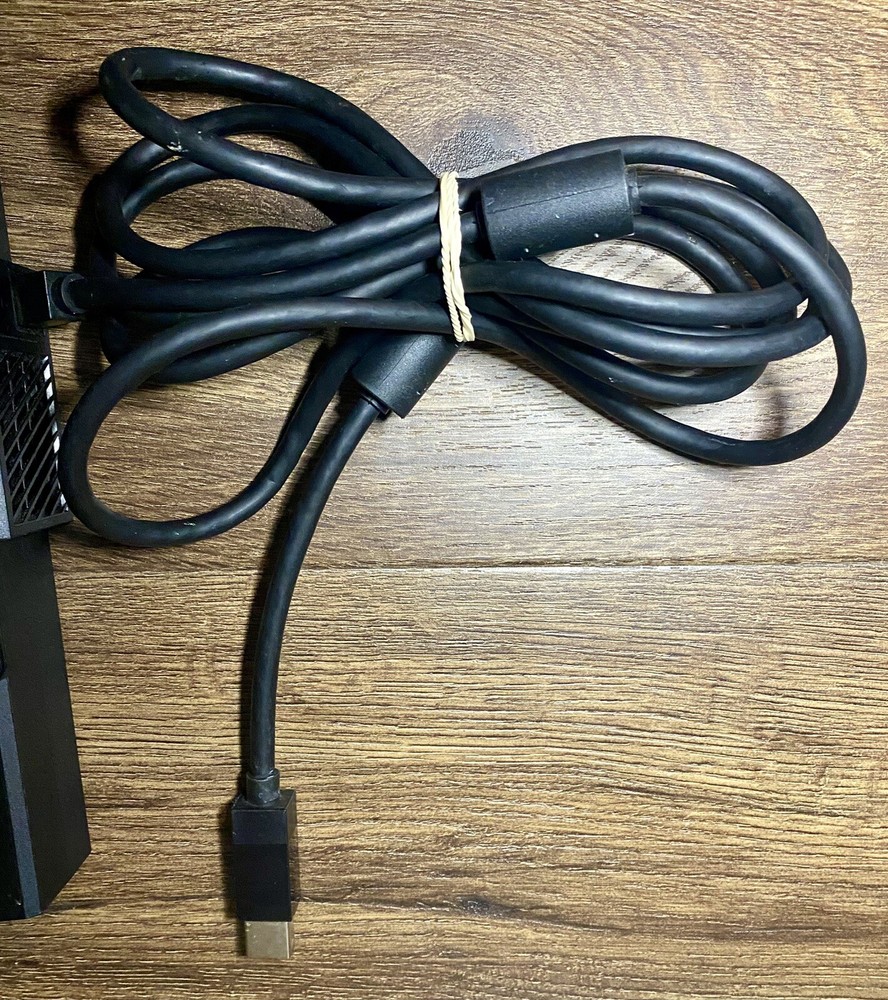 Microsoft Xbox One Kinect Wired Motion Sensor Black Model 1520 Not Powering On