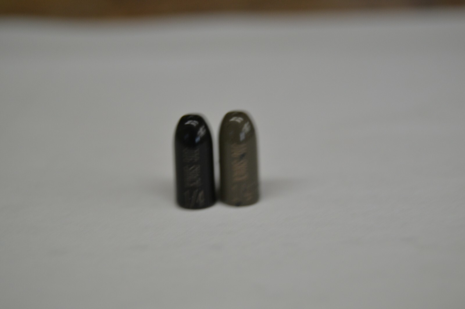 JIG SHACK TUNGSTEN FLIPPING WEIGHTS! ALABAMA SHIPPING MULTIPLE SIZES AND COLOR.