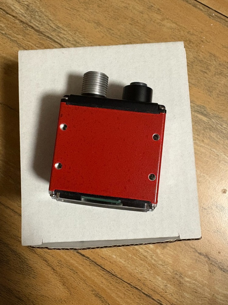 MICROSCAN ID-40 (7412-2000-1003) MICROSCAN Barcode Reader With focus mode