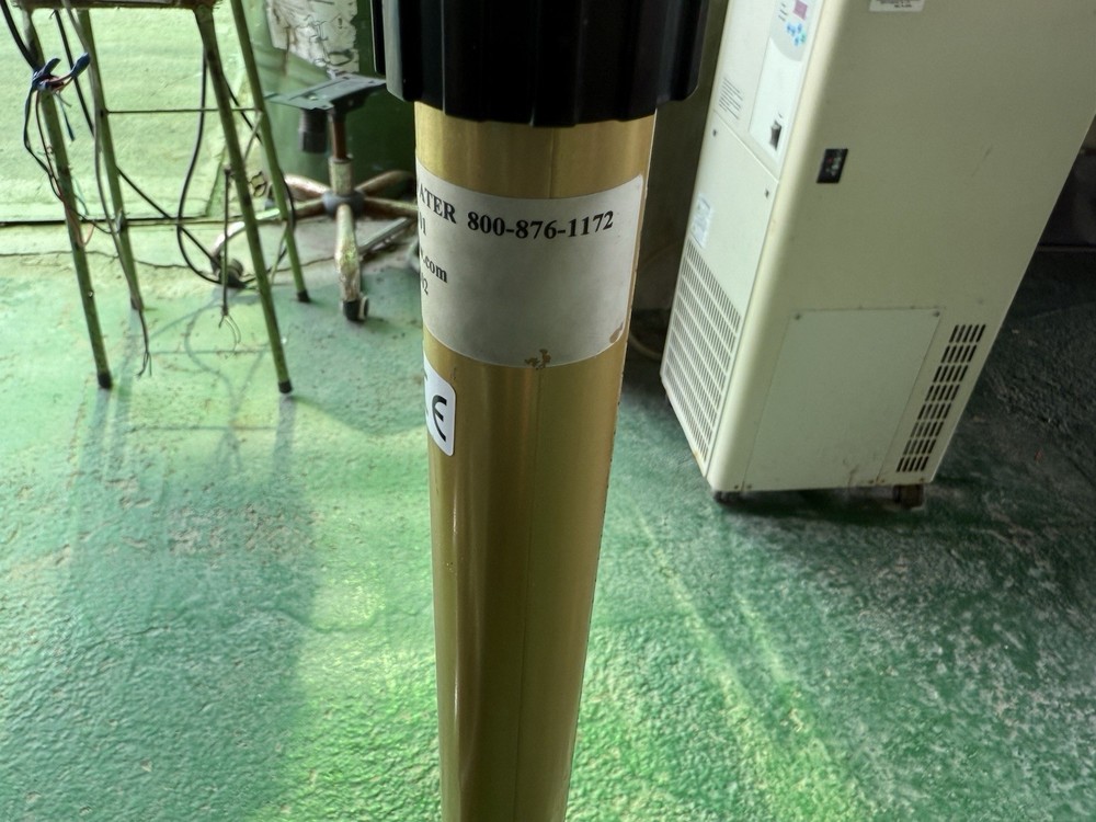 Global Water FP101 Flow Probe Velocity Meter – Powers On, w/ Case