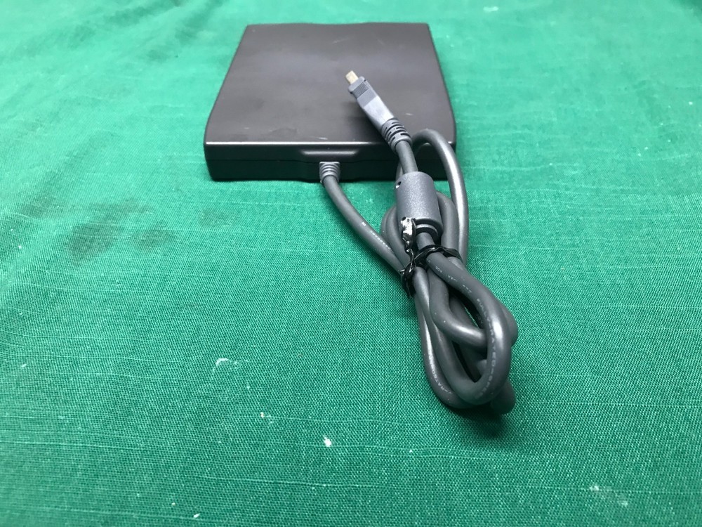 Dell USB External Floppy Drive Module Model FD-05PUB PC Laptop Windows Portable