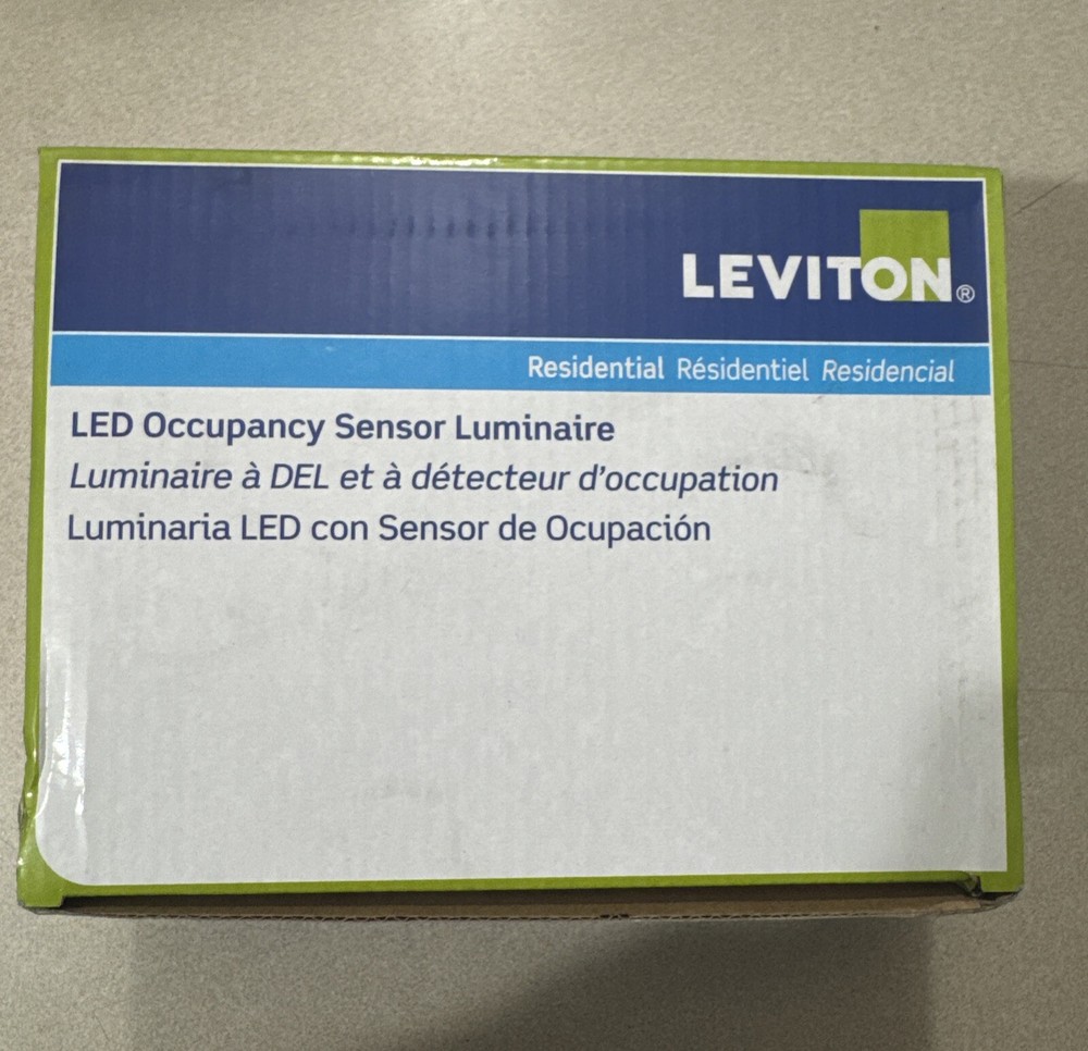 Leviton 9864 LED Ceiling Occupancy Motion Vacancy Sensor Lampholder 8.7w - White