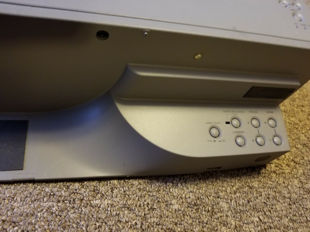 Toshiba G7 LCD Data Projector