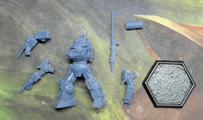 Battletech Scale - Shadowhawk proxy mech (retro style)