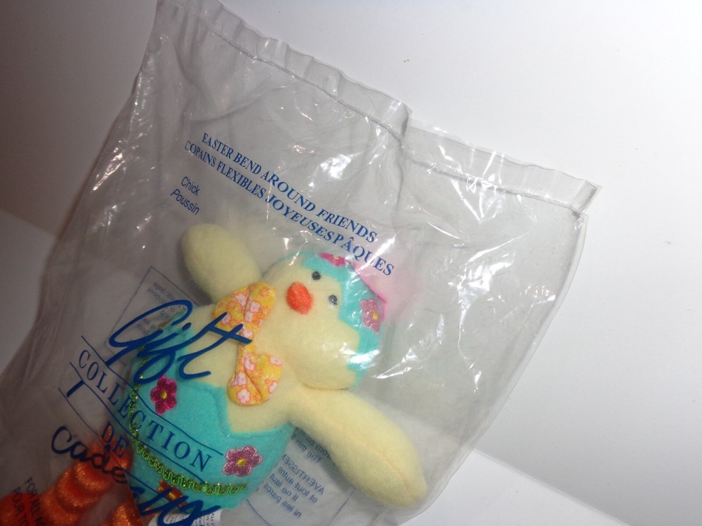 EASTER BEND AROUND FRIENDS CHICK 9" Tall