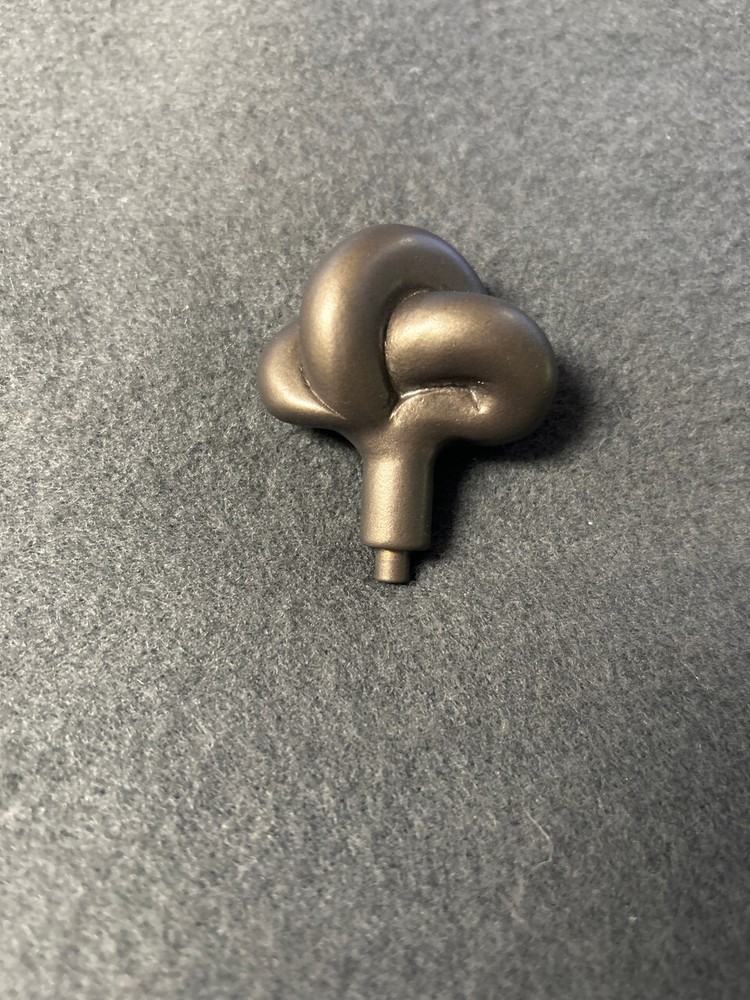 1-3/4" Roguery Knob Bronze
