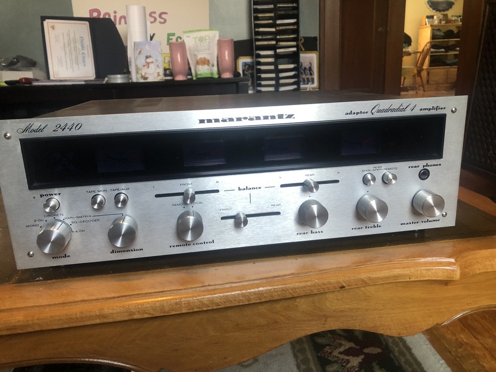 Marantz 2440 Quadradial Amplifier