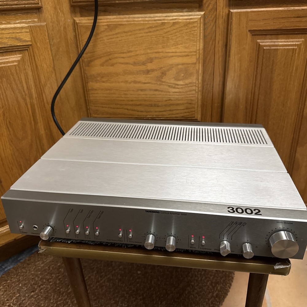 TANDBERG CONTROL AMP TCA 3002 Silver Working