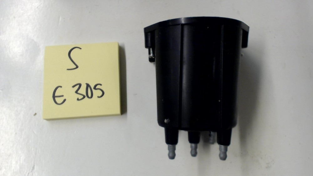 D352 Distributor Cap