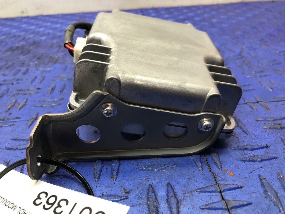 2007 - 2008 LEXUS LS460 POWER INVERTER CONTROL MODULE UNIT OEM