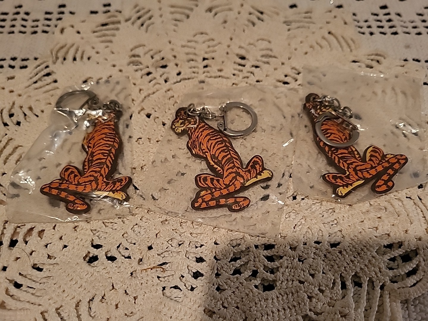 Vtg Esso Exxon Tiger in your Tank Keychains Advertising Sealed New Old Stock