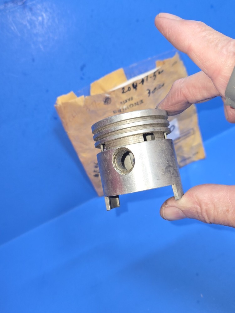 Clinton Piston 204-37-500 STD / 3021A (Piston Only)