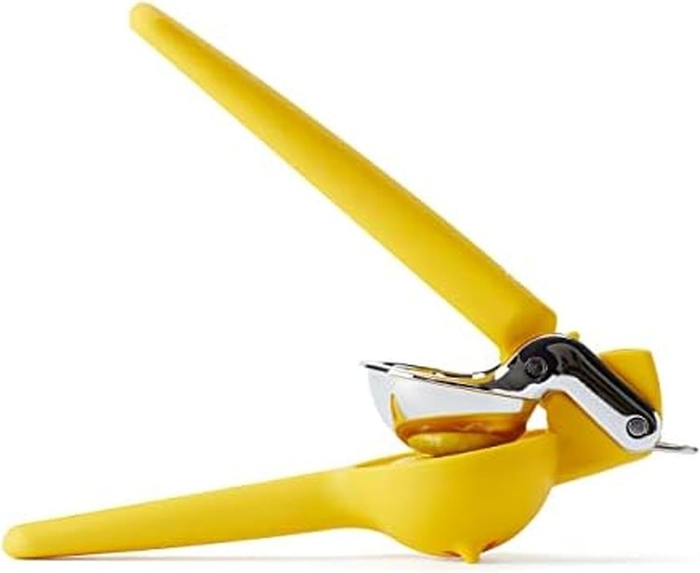 FreshForce Plus Citrus Juicer, Yellow