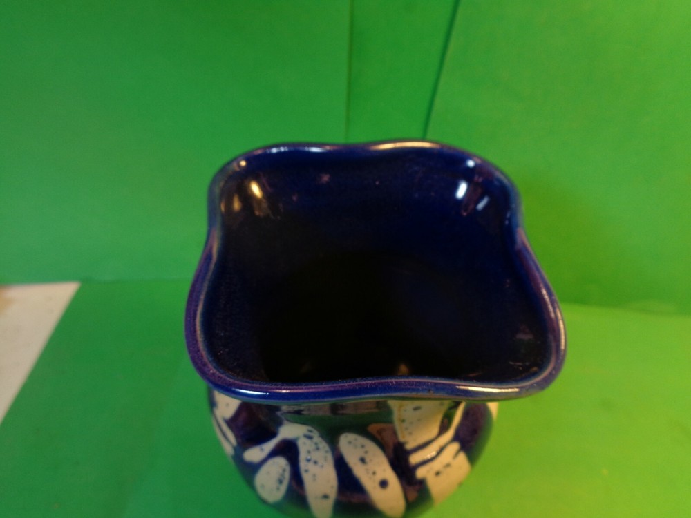 Art Pottery 5 5/8" Vase, Bamboo Pattern, Signed (Used/EUC)
