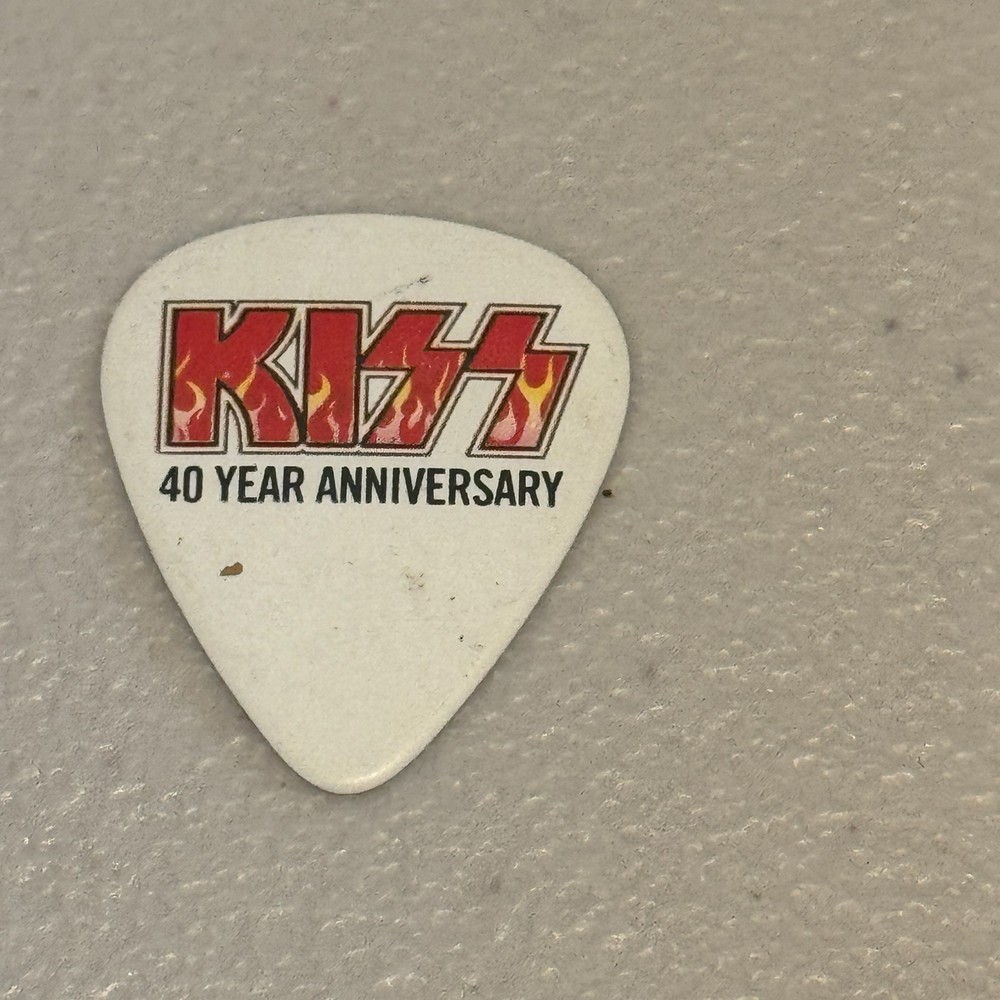 KISS Gene Simmons Signature Guitar Pick 2014 40th Anniversary Tour Concert Stage