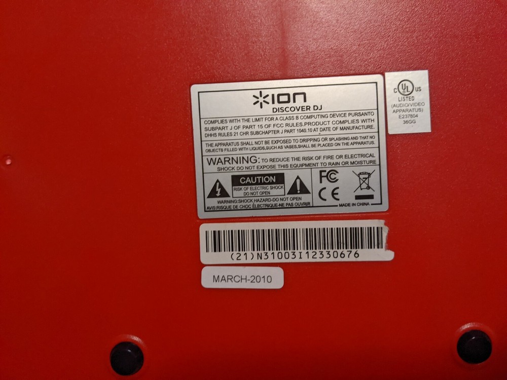 Ion Discover DJ Computer DJ System Dual Turntable USB Controller Scratch MP3s