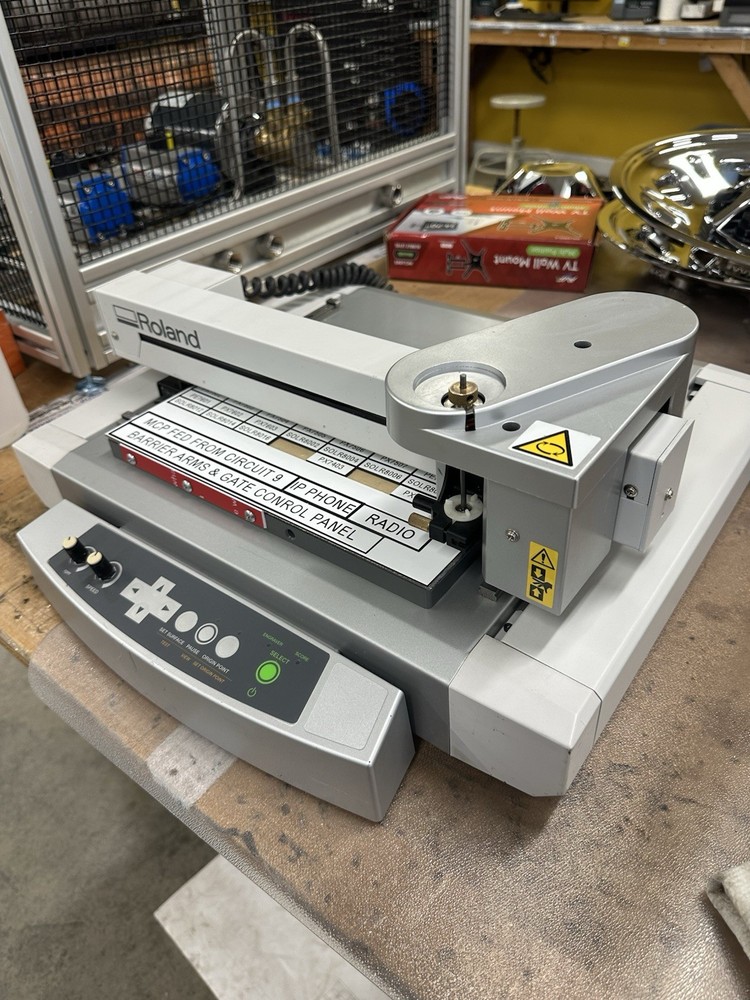 Roland EGX-30A