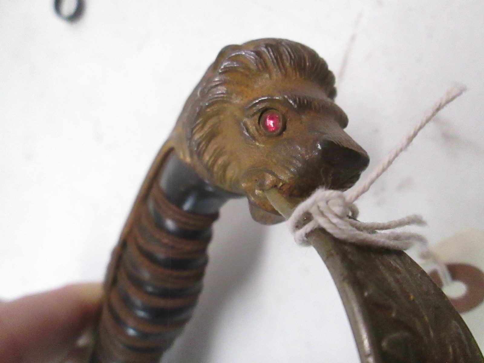 WWI GERMAN RUBY EYES LION HEAD DRESS CAVALRY SWORD & SCABBARD EICKHORN MAKER Y51