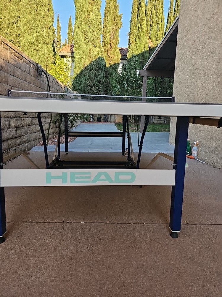 ping pong table outdoor