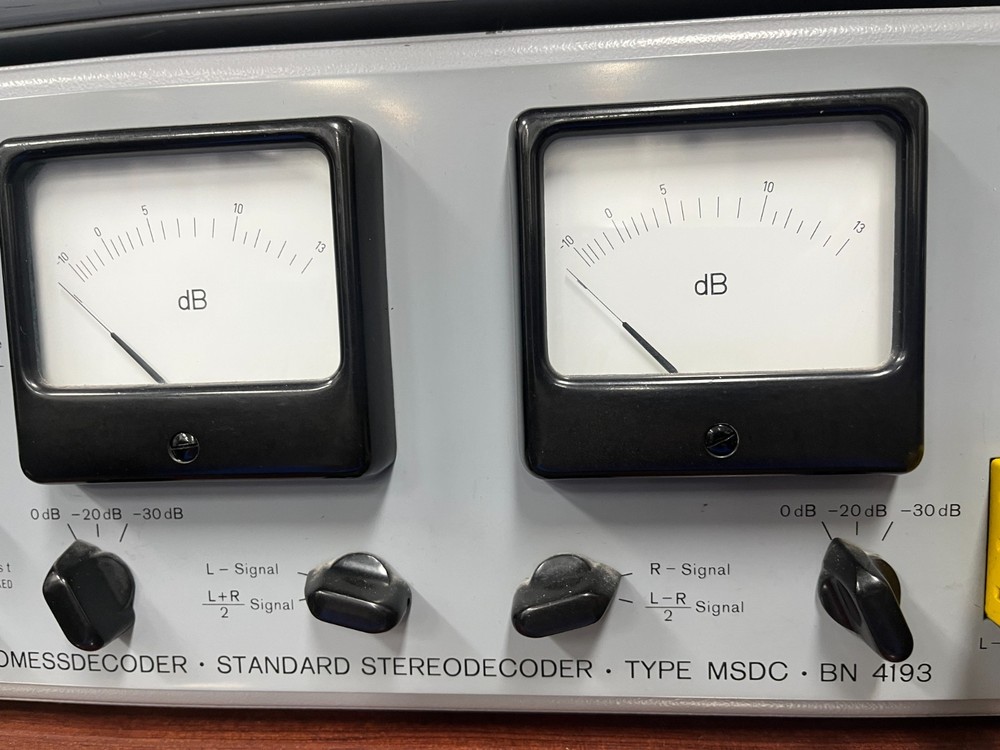 Rohde & Schwarz BN 1508/2 with MSDC Stereo Decoder