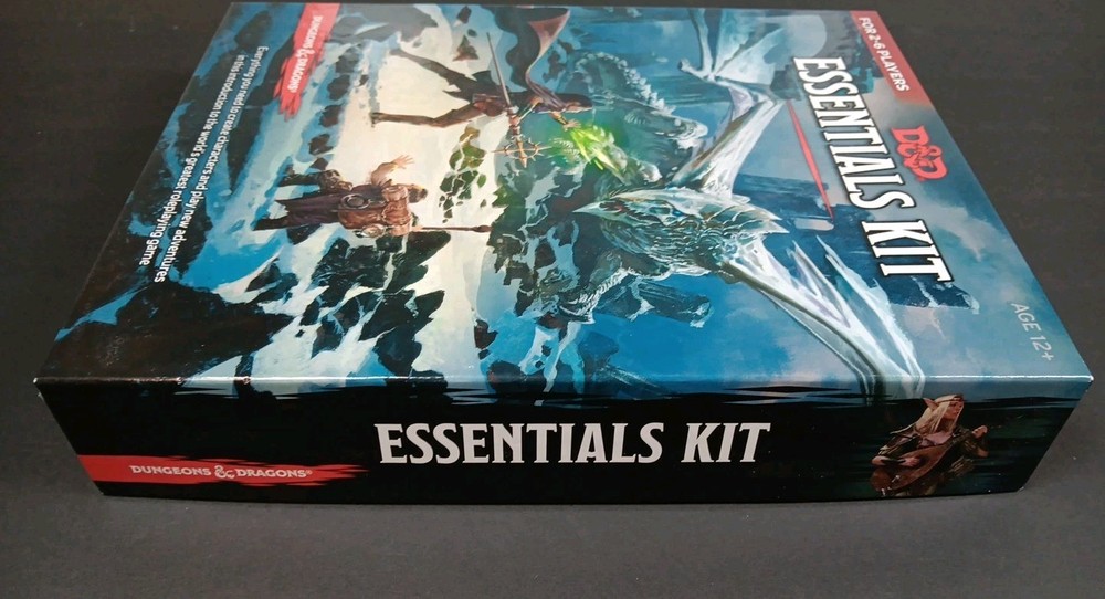 Dungeons & Dragons Essentials Kit 5th Edition NEW