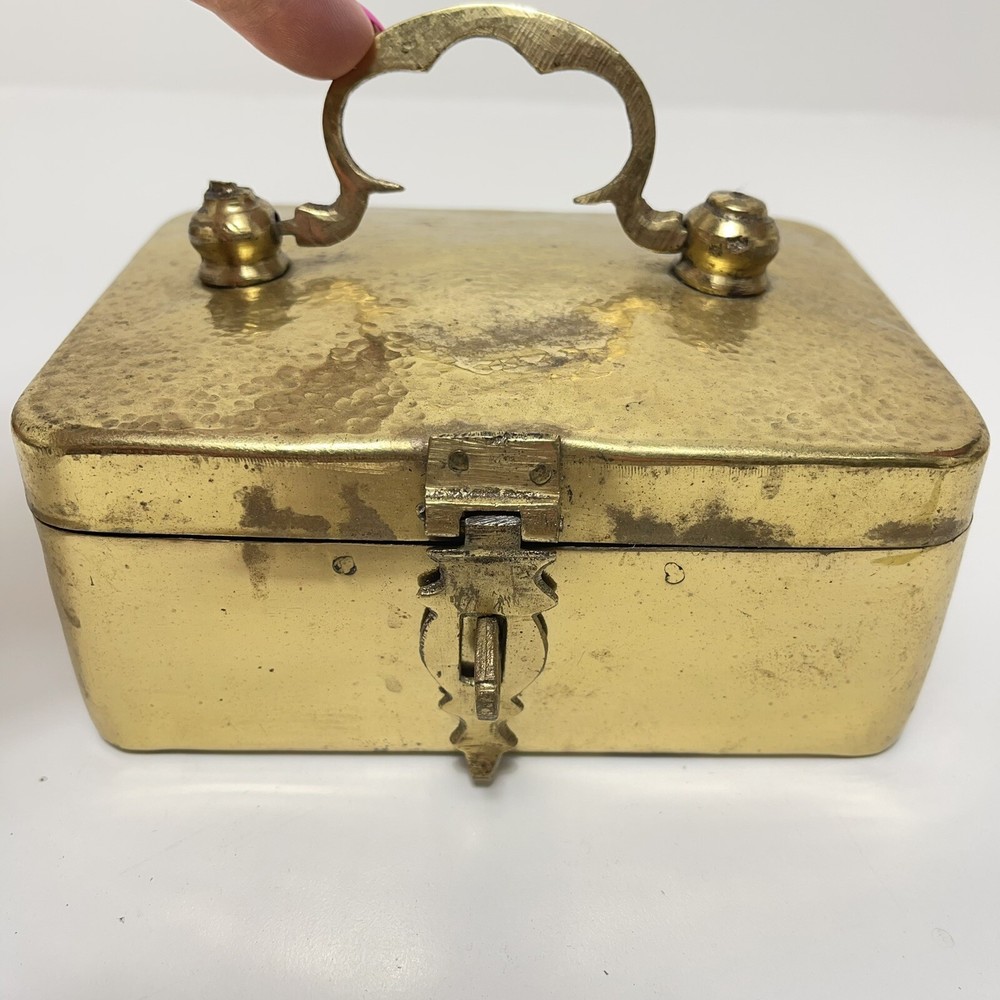Vintage Brass Trinket Treasure Box Latch & Handle