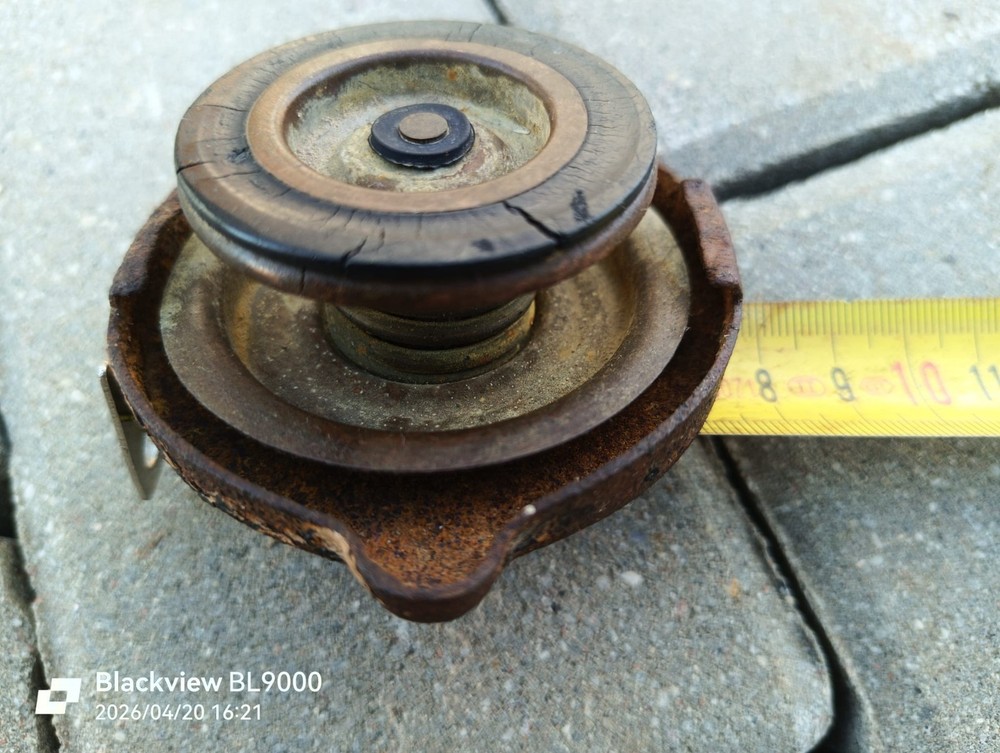 WW2 German Accessory CAP from German Vehicle; Technics Radiator Cap