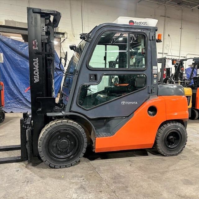 2020 Toyota 8FD40U 9000lb Diesel Used Forklift Triple Mast Sideshift 7860 Hours