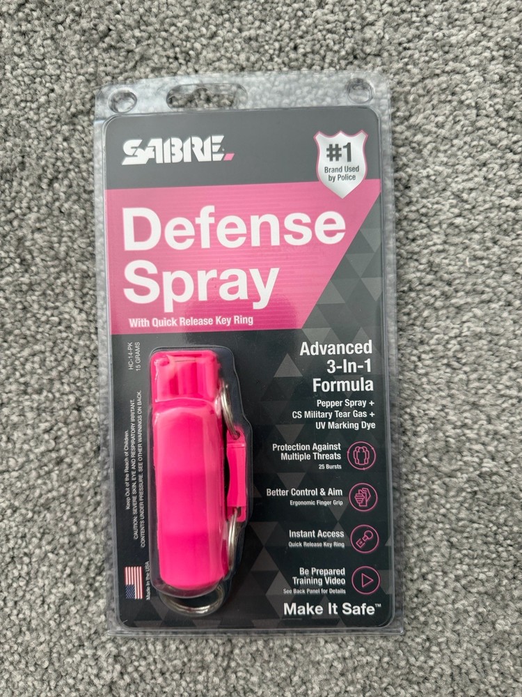 SABRE ADVANCED Pepper Spray Keychain with Quick Release – 3-in-1 Pepper Spray,