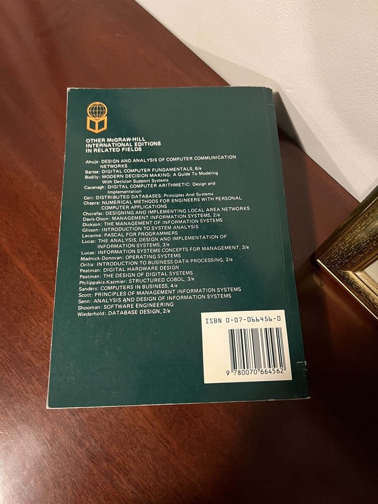 Database Management: Objectives, System Functions & Administration by Everest