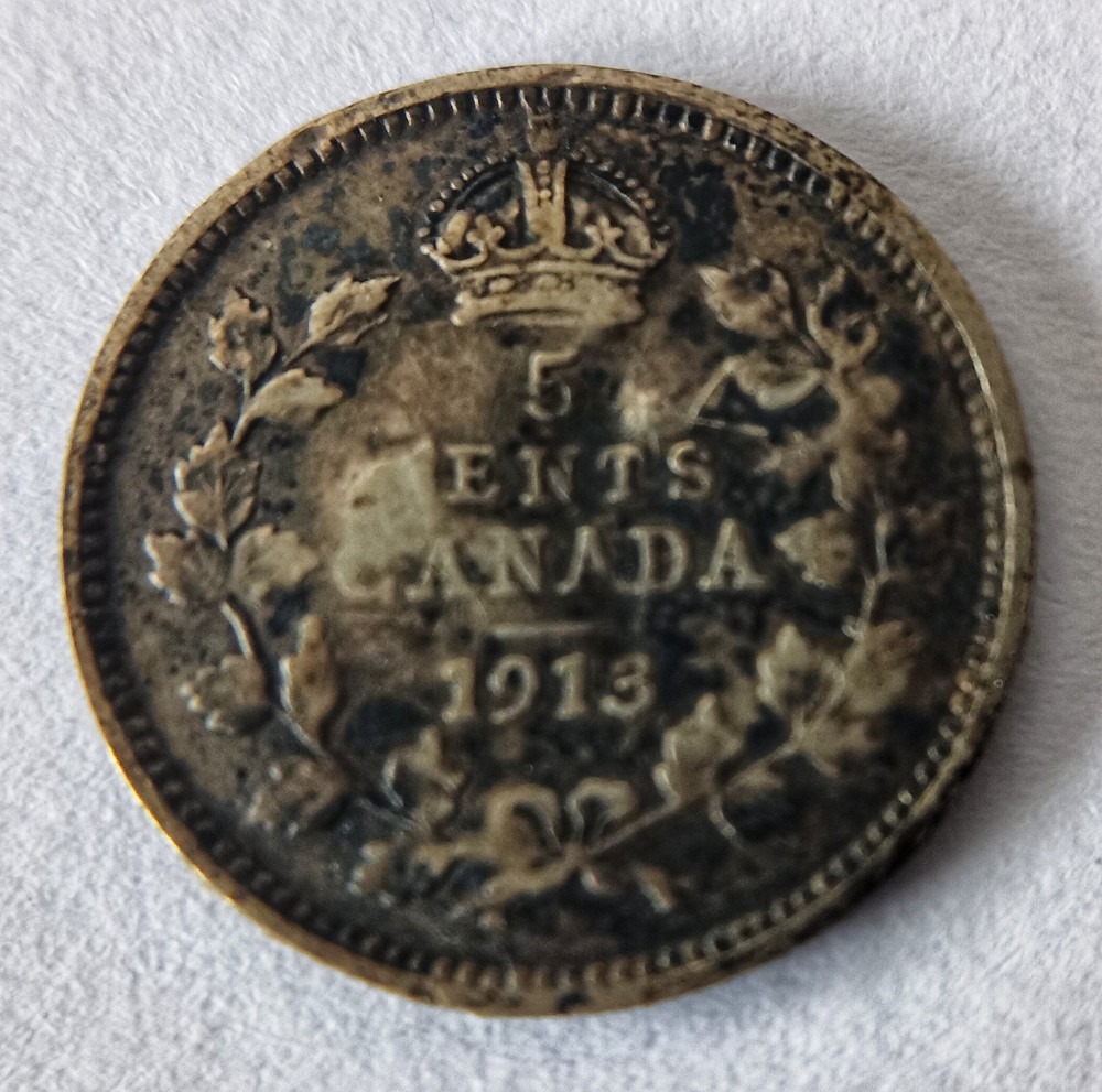 1913 Canada 5 Cents - George V Silver